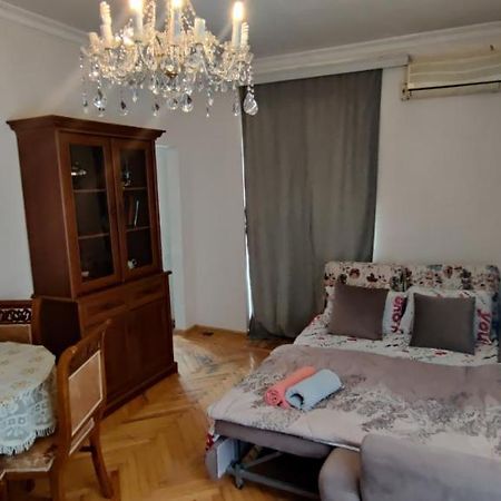 Budget One Room Apartment Baku Eksteriør billede