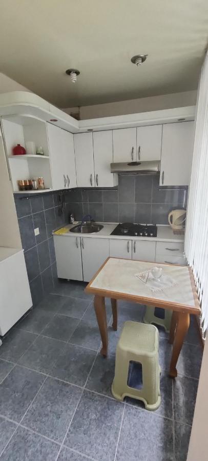 Budget One Room Apartment Baku Eksteriør billede